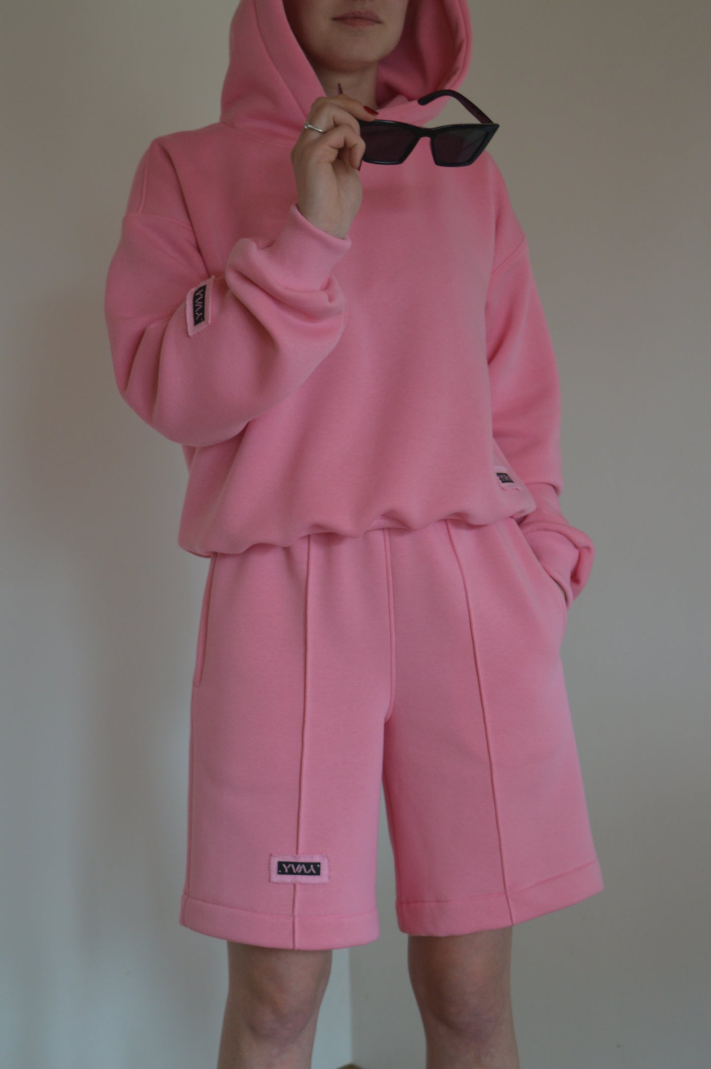 Candy pink Hoodie + šortai